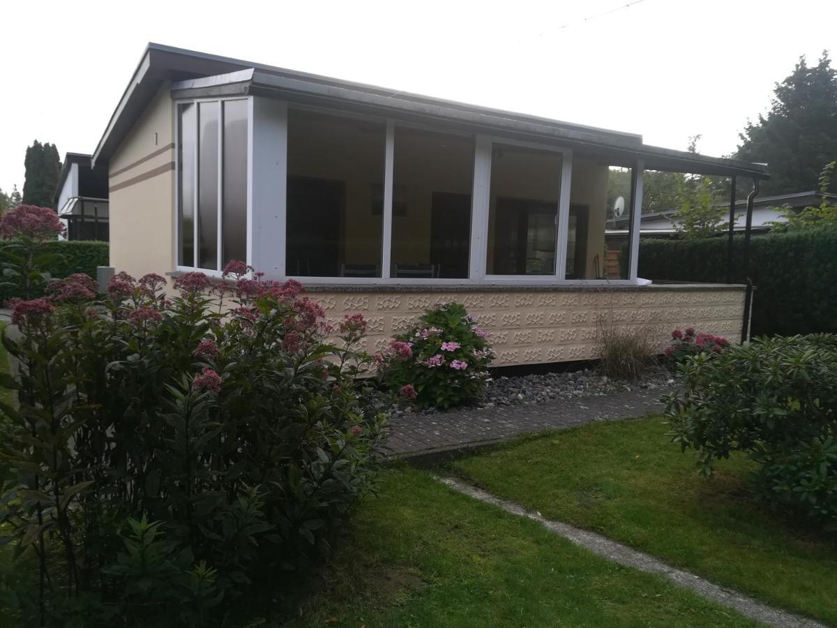 Ferienhaus Am Wald Loissin المظهر الخارجي الصورة